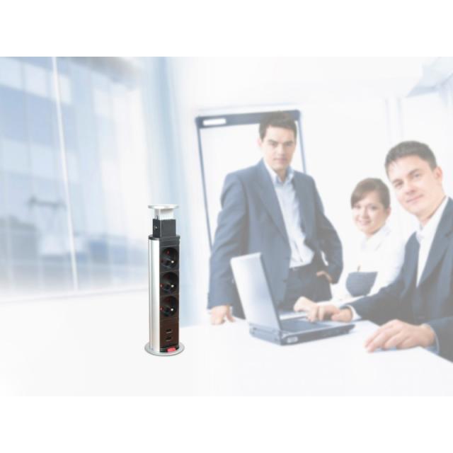 Equip - 333304 unidad de distribución de energía (PDU) 3 salidas AC Negro, Plata