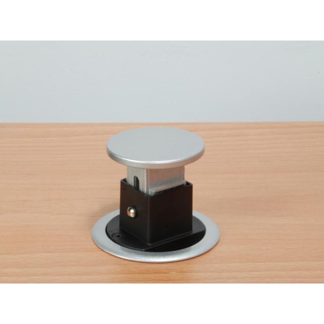 Equip - 333304 unidad de distribución de energía (PDU) 3 salidas AC Negro, Plata