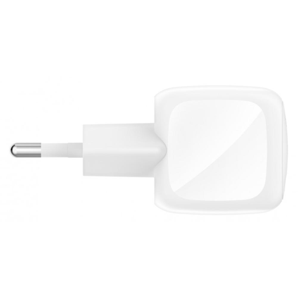 Belkin - BoostCharge Portátil, Smartphone, Tableta Blanco Corriente alterna Carga rápida Interior