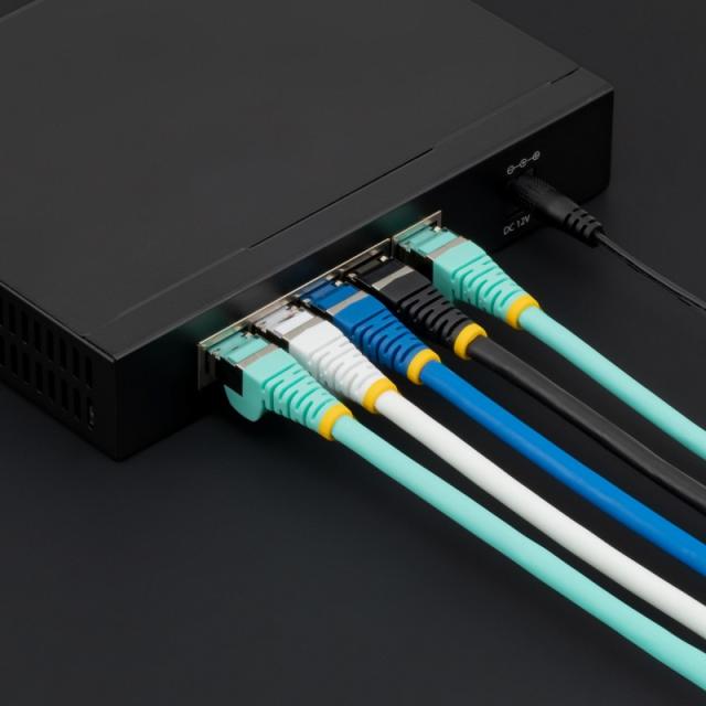 StarTech.com - Cable de 5m de Red Ethernet CAT6a - Azul - Low Smoke Zero Halogen (LSZH) - 10GbE - 500MHz - PoE++ de 100W - Snagl