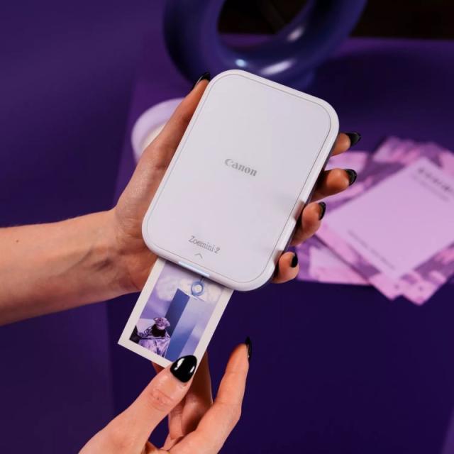 Canon - Zoemini 2 impresora de foto ZINK (Sin tinta) 313 x 500 DPI 2" x 3" (5x7.6 cm) - 5452C004