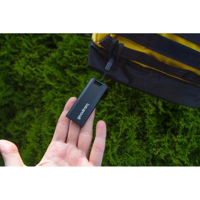 Goodram - SSDR-GMRE-01T-K0 unidad externa de estado sólido 1 TB 3.2 Gen 2 (3.1 Gen 2) Negro