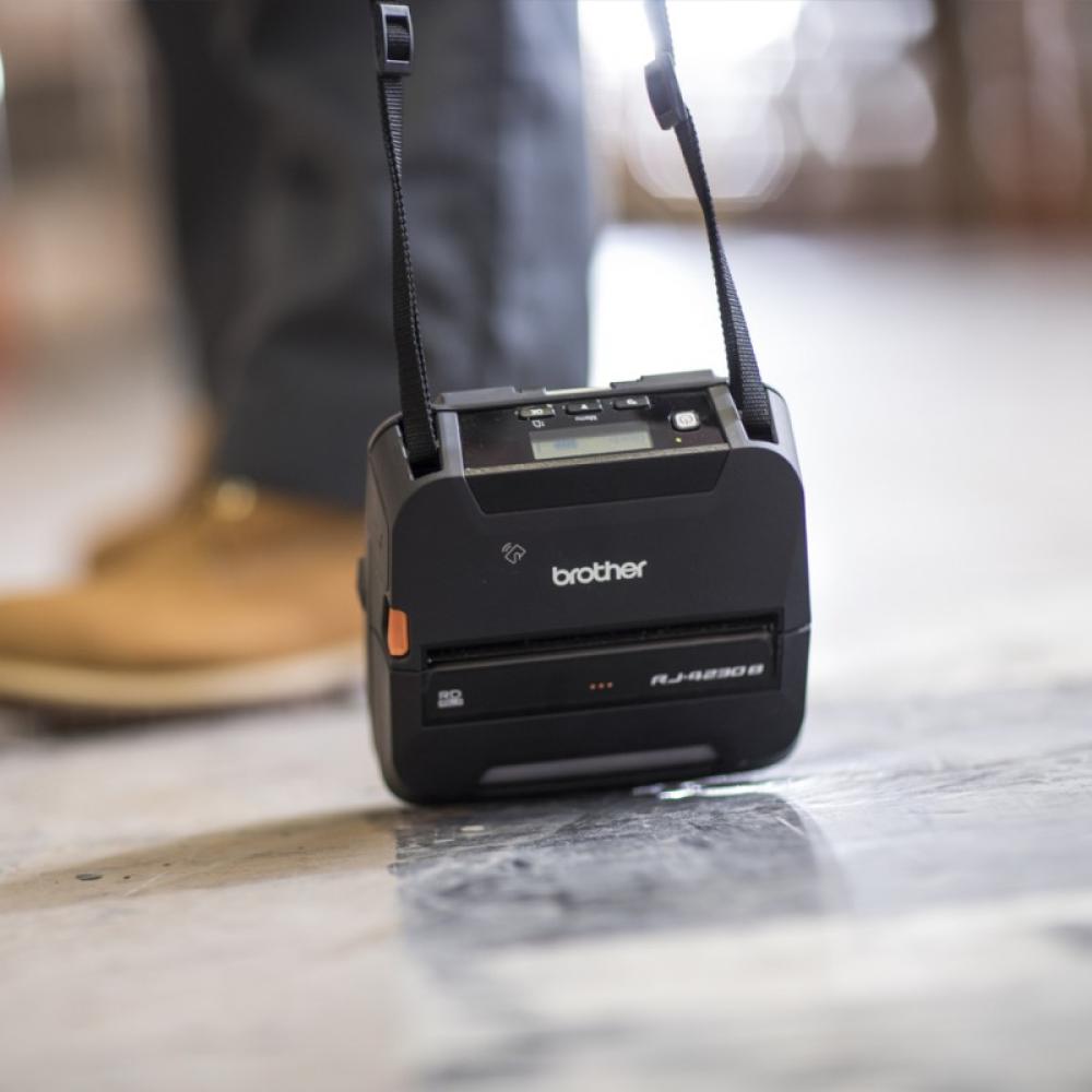 Brother - RJ-4250WB impresora de etiquetas 203 x 203 DPI 127 mm/s Inalámbrico y alámbrico Wifi Bluetooth