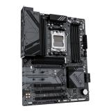 GIGABYTE - B650 EAGLE Placa base - AMD Ryzen serie 9000, VRM de 12+2+2 fases, hasta 7600 MHz DDR5 (OC), 1xPCIe 5.0 + 2xPCIe 4.0