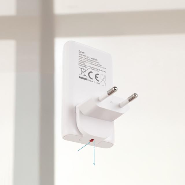 TooQ - Cargador de viaje Tipo C y Tipo A, GaN 65W, USB-C/PD + USB-A/QC, Blanco