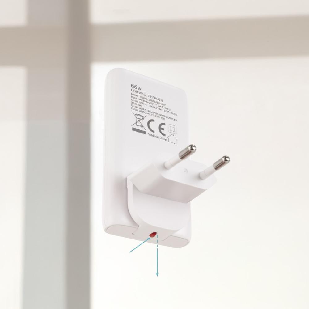 TooQ - Cargador de viaje Tipo C y Tipo A, GaN 65W, USB-C/PD + USB-A/QC, Blanco
