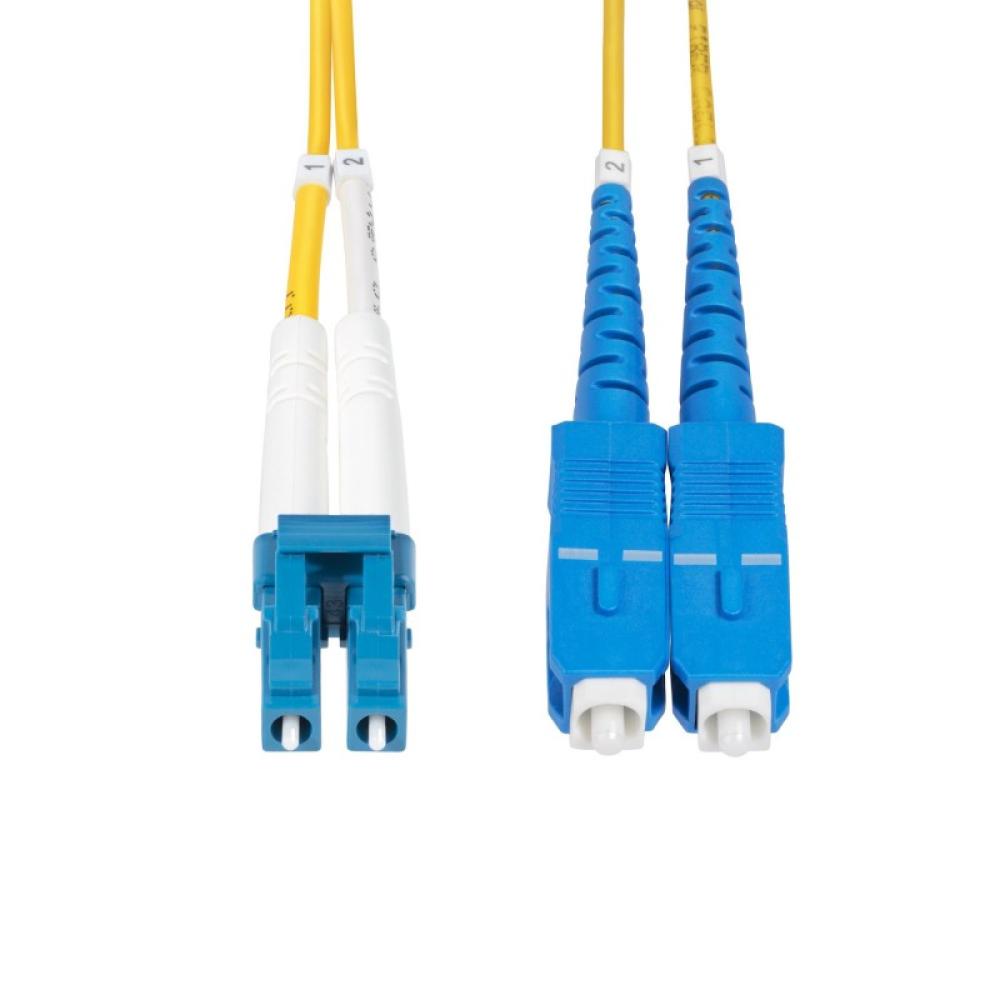 StarTech.com - Cable de Fibra Óptica LC a SC (UPC) OS2 Monomodo 9/125µm 100G LSZH Dúplex de 1m - Low Insertion Loss - Resistente