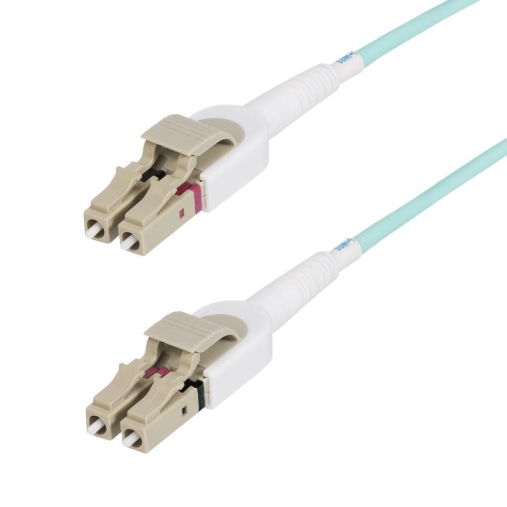 StarTech.com - Cable de Fibra Óptica Multimodo Conmutable LC a LC (UPC) OM4 de 5m - 50/125µm - Redes de 100G - Low Insertion Los
