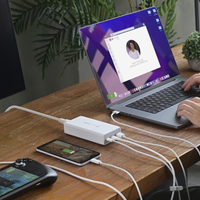 j5create - JUP37185W-EN cargador de dispositivo móvil Universal Blanco Corriente alterna Carga rápida Interior