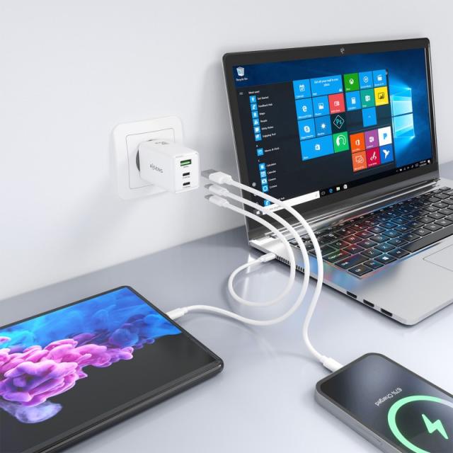 AISENS - Cargador GaN 65W, 2xUSB-C PD3.0 QC4.0, 1xUSB-A QC3.0, Blanco - ASCH-65W3P072-W