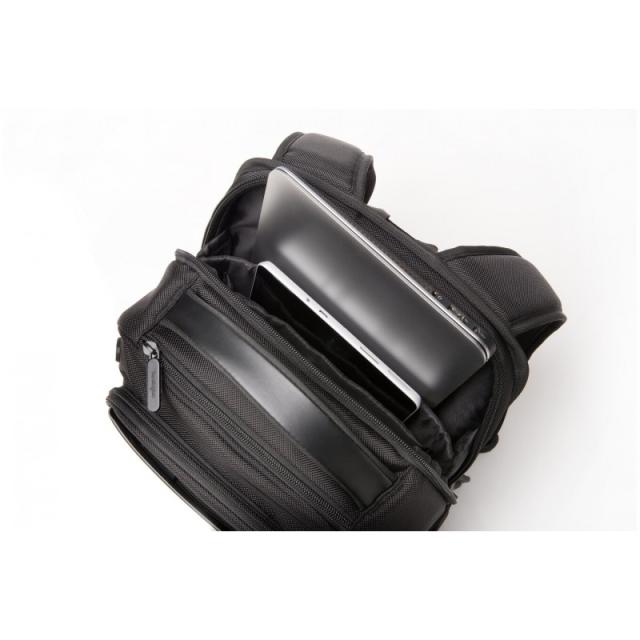 Kensington - Mochila Contour 2.0 Executive para portátiles: 14”