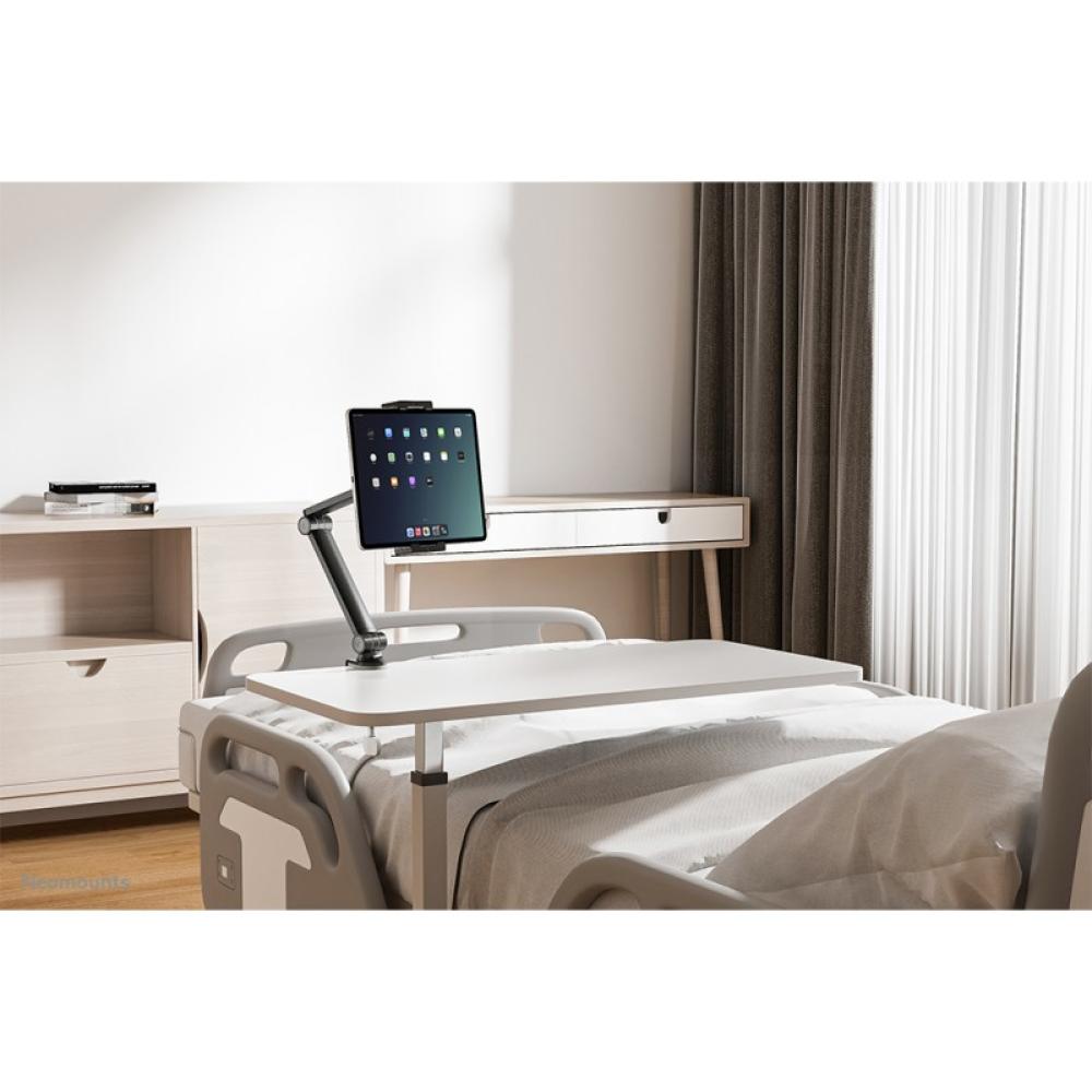 Neomounts - DS15-545BL1 Soporte para tablet con abrazadera para escritorio 4.7-12.9" - universal - movimiento completo
