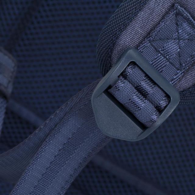 Rivacase - 7760 39,6 cm (15.6") Funda tipo mochila Azul