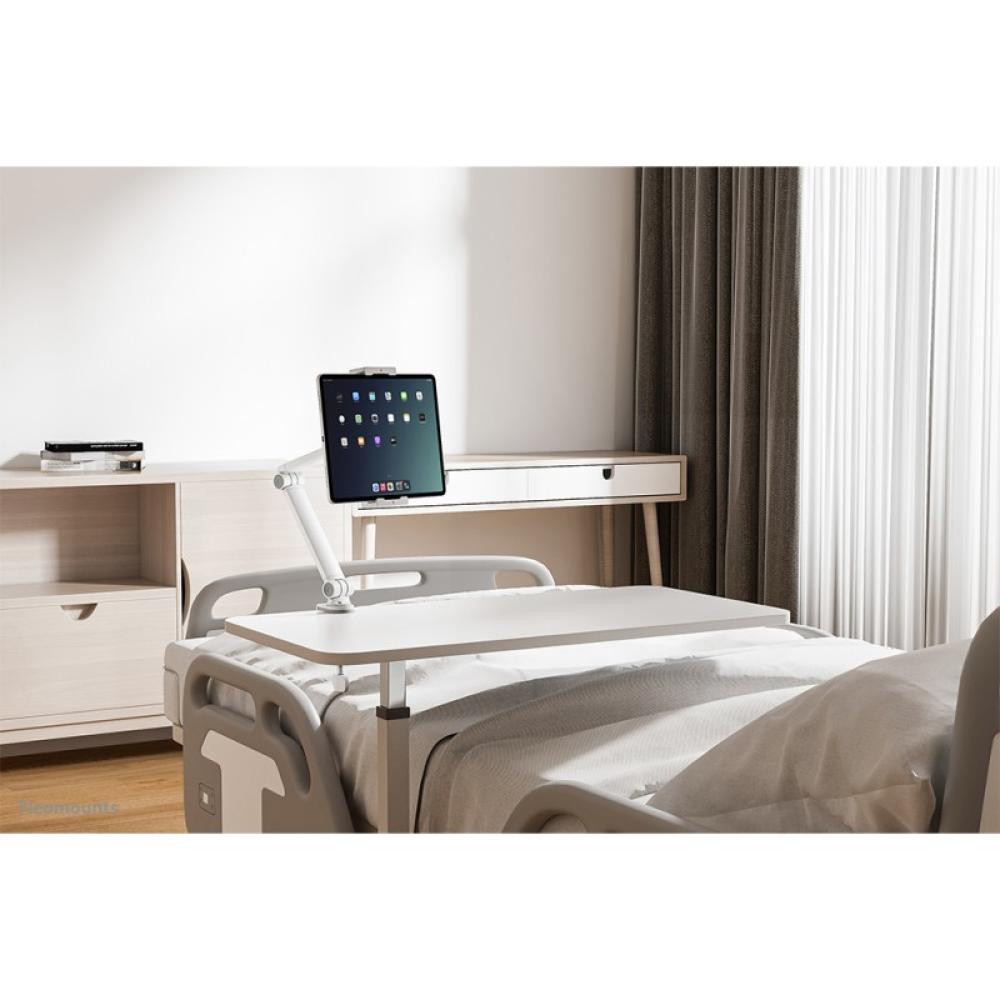 Neomounts - DS15-545WH1 Soporte para tablet con abrazadera para escritorio 4.7-12.9" - universal - movimiento completo