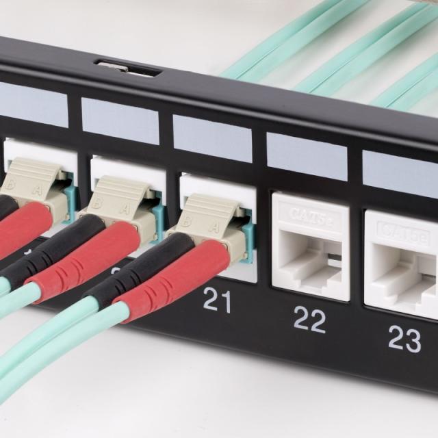 StarTech.com - DMFKSLCLCCOUPLER adaptador de fibra óptica LC 1 pieza(s) Blanco