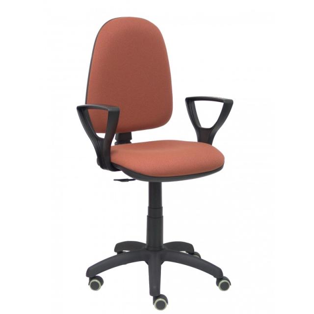 PIQUERAS Y CRESPO - Silla Ayna bali marrón brazos fijos ruedas de parqué