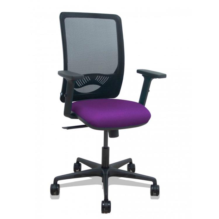 PIQUERAS Y CRESPO - Silla Zulema sincro malla negra asiento bali morado brazos 2D ruedas 65mm