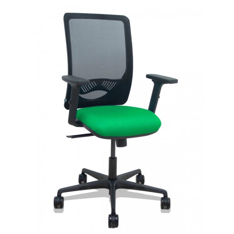 PIQUERAS Y CRESPO - Silla Zulema sincro malla negra asiento bali verde brazos 2D ruedas 65mm