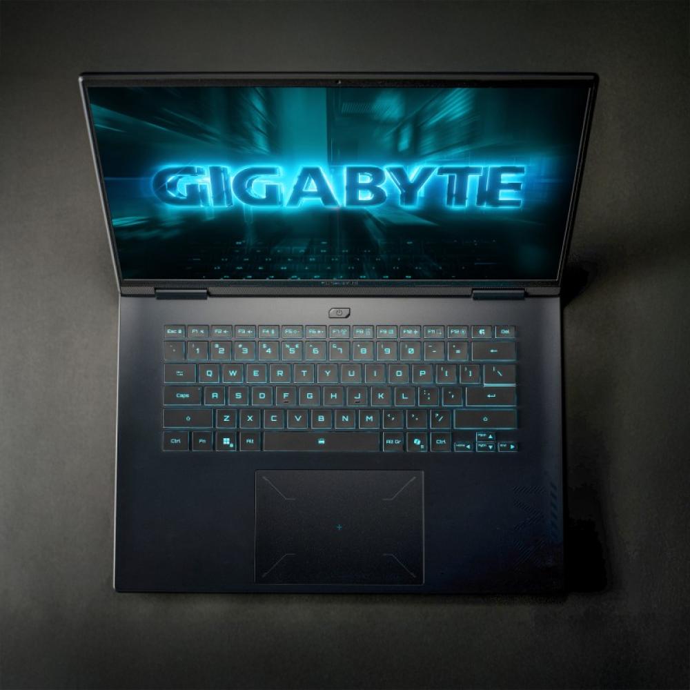 GIGABYTE - GAMING A16 CWH Portátil Gaming - 16,0", 165Hz WUXGA, Intel Core i7-13620H, NVIDIA RTX 5070, 32GB DDR5 5200MHz, 1 x SS