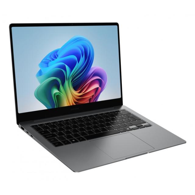 Samsung - Galaxy Book5 Pro (14", Ultra 5, 16GB), Copilot+ PC - NP940XHA-KG1ES