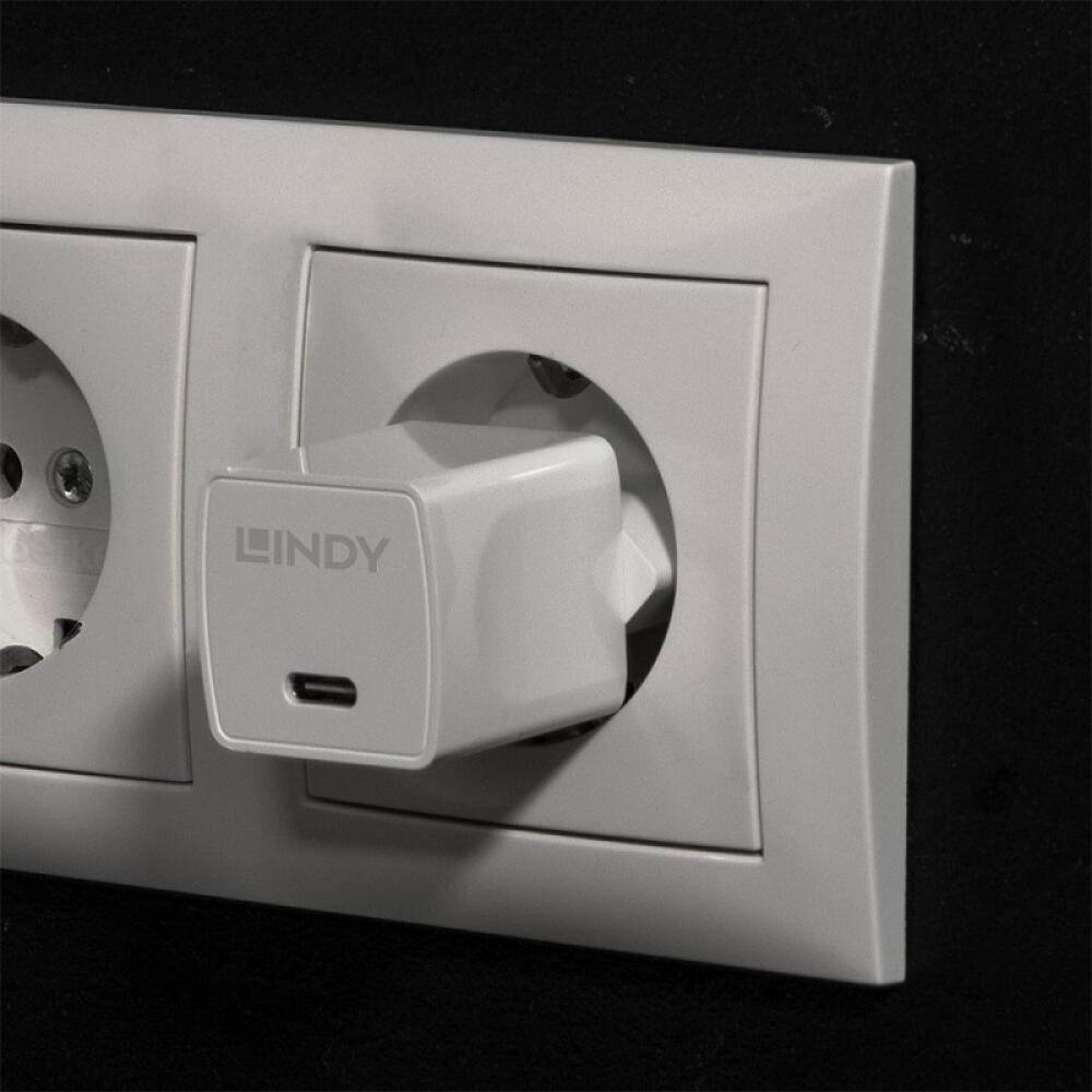 Lindy - 73410 cargador de dispositivo móvil Smartphone Blanco Corriente alterna Interior
