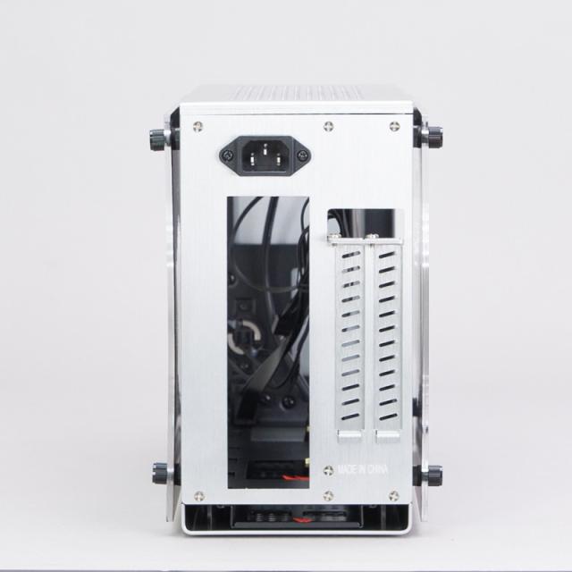 Zalman - M2 Mini-Silver Mini Tower Plata