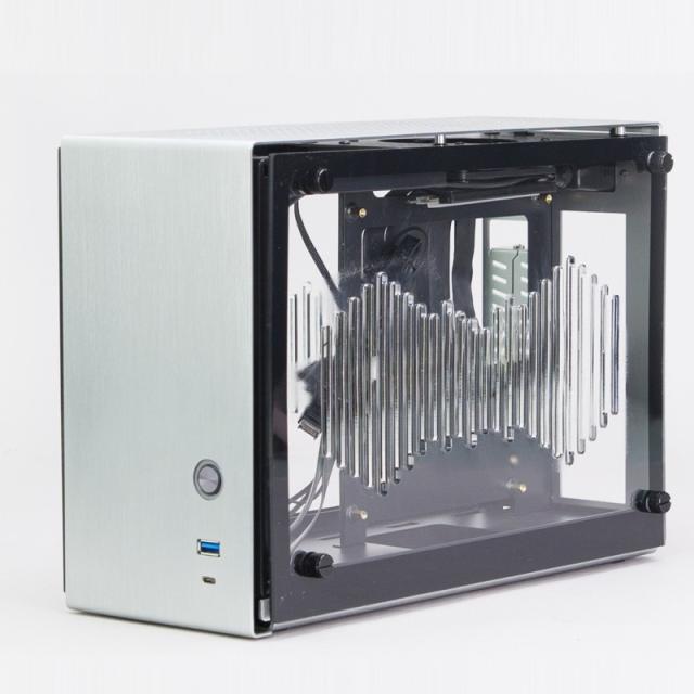 Zalman - M2 Mini-Silver Mini Tower Plata