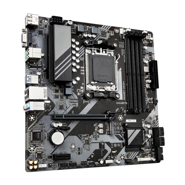 GIGABYTE - A620M DS3H Placa base - Soporta CPUs AMD Ryzen 8000, VRM digital de 5+2+2 fases, hasta 7600MHz DDR5 (OC), 1xPCIe 4.0