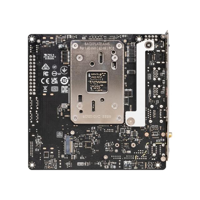 MSI - MPG B650I EDGE WIFI placa base AMD B650 Zócalo AM5 mini-ATX