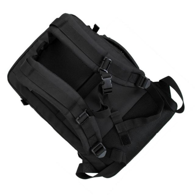 Rivacase - 8461 43,9 cm (17.3") Mochila Negro