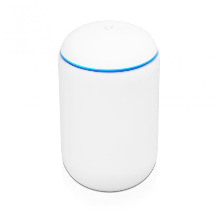 Ubiquiti - UniFi Dream Machine router inalámbrico Blanco