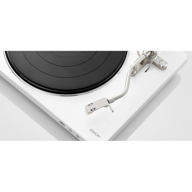 Denon - DP-450USB Tocadiscos de tracción por correa Blanco
