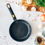 BRA - Foodie A122322 cacerola Sartén multiuso Alrededor