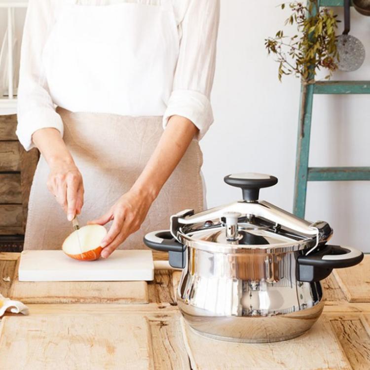 BRA - A185501 olla a presión 4,5 L Plata