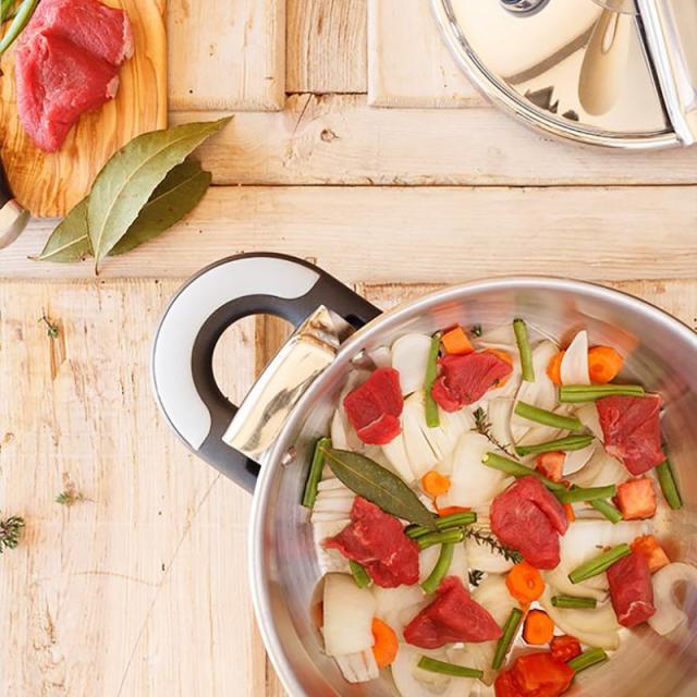 BRA - A185502 olla a presión 6 L Plata