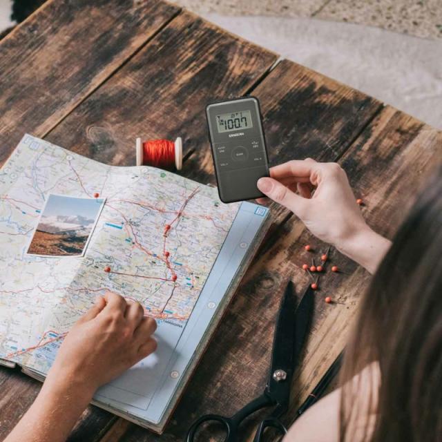 Sangean - DT-140 Portátil Digital Negro, Gris