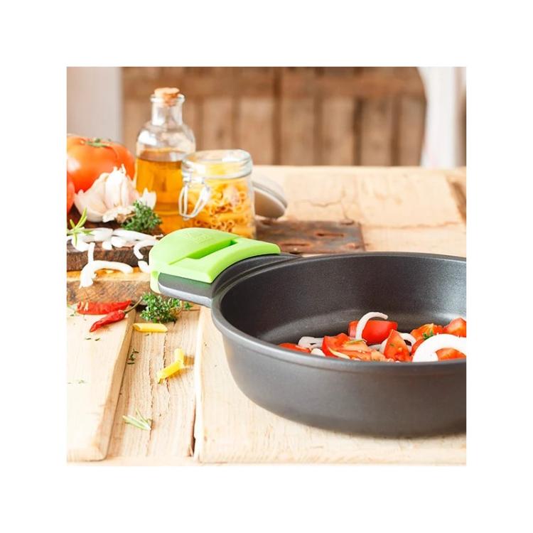 BRA - Prior 2,3 L Alrededor Negro