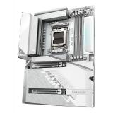 GIGABYTE - X870 AORUS STEALTH ICE Placa Base – Compatible con procesadores AMD Ryzen 9000, VRM digital de 16+2+2 fases, hasta 82