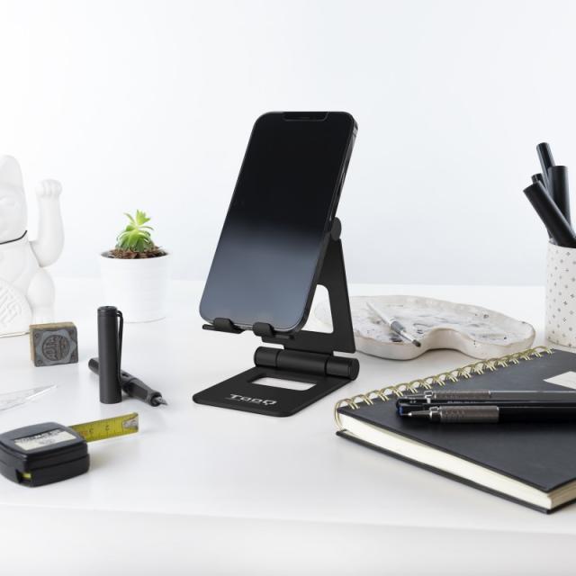 TooQ - Soporte de sobremesa ajustable para teléfono / tablet hasta 10”, Negro