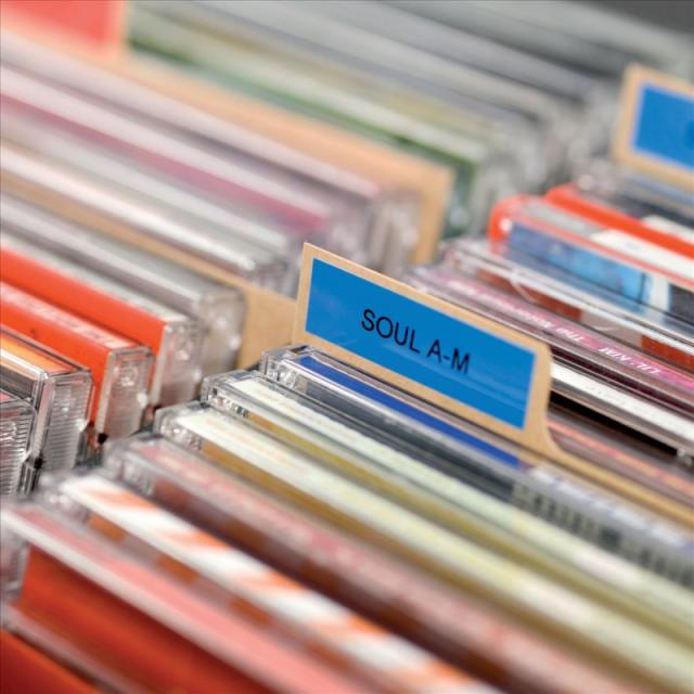 DYMO - D1 - Etiquetas estándar - Negro sobre azul - 9mm x 7m