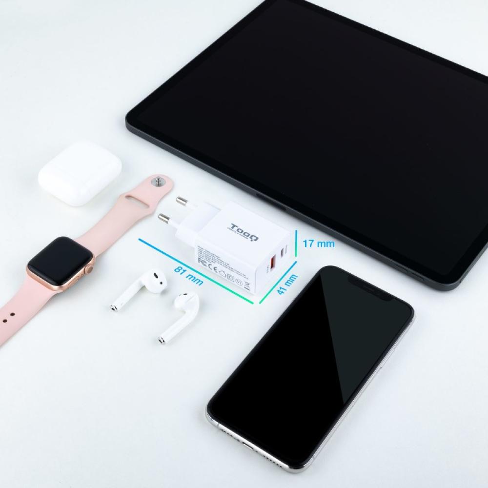 TooQ - TQWC-2SC04WT cargador de dispositivo móvil Universal Blanco Corriente alterna Carga rápida Interior