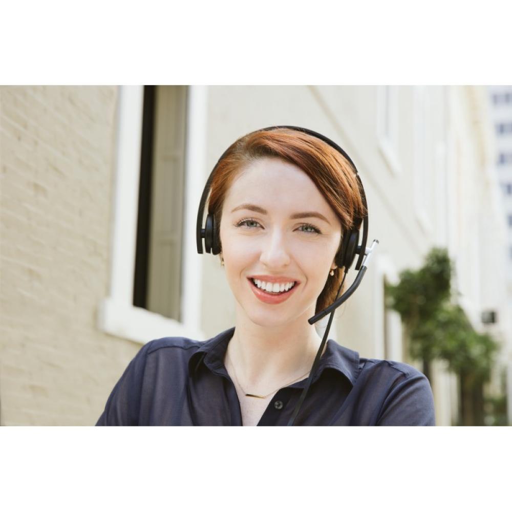 Logitech - 981-000514 auricular y casco Auriculares Alámbrico Diadema Oficina/Centro de llamadas USB tipo A Negro, Plata