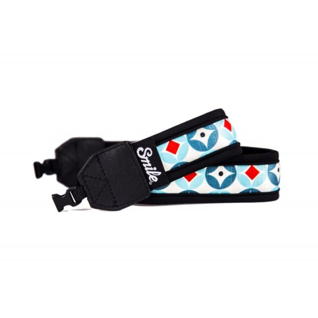 Smile - Camera Strap Hungup - Mod