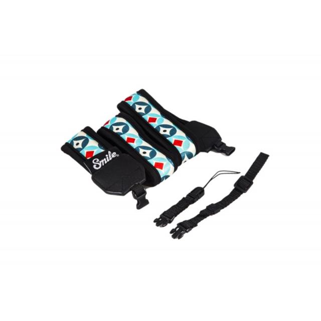Smile - Camera Strap Hungup - Mod