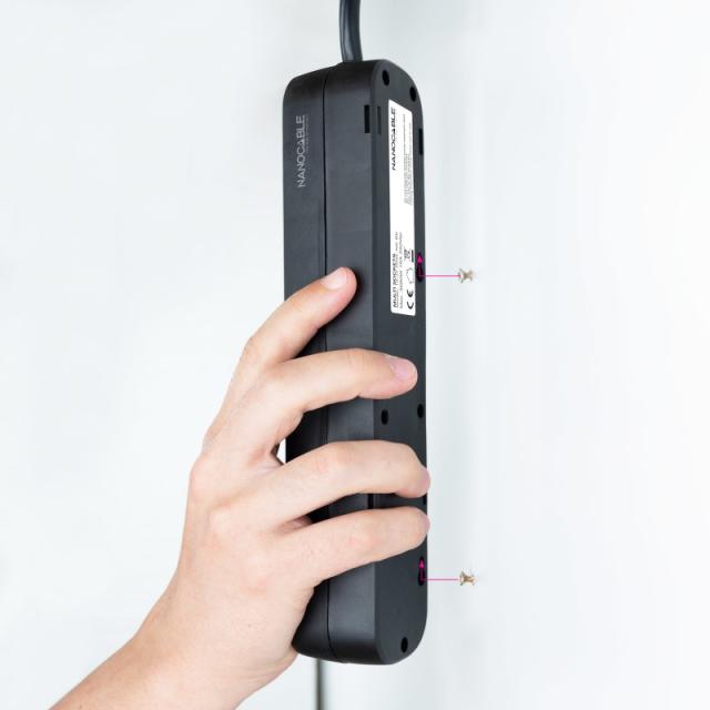 Nanocable - Regleta de Enchufes con 4 Tomas, 1.4 m, Negro