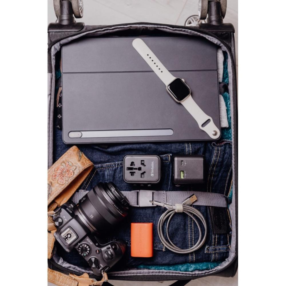 Verbatim - 49544 adaptador de enchufe eléctrico Universal Negro