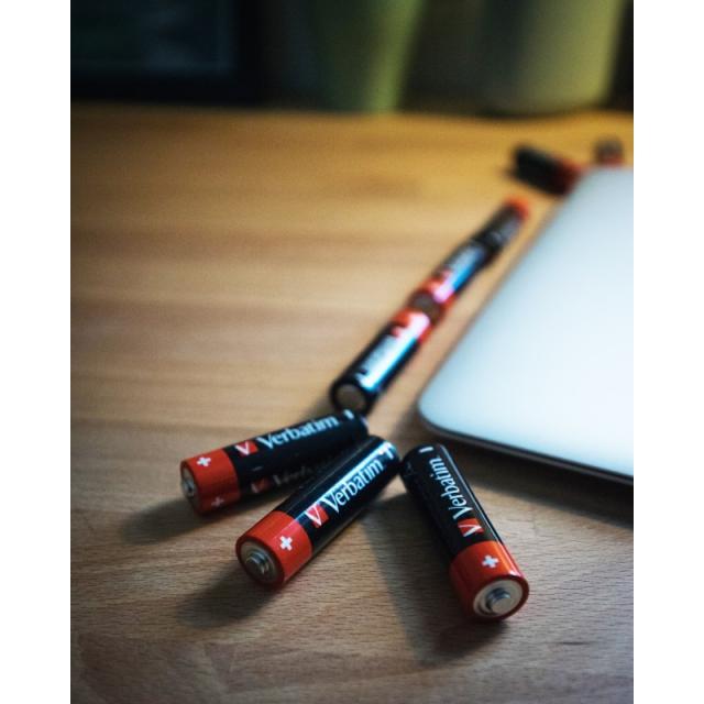 Verbatim - Pilas alcalinas AA - 49875