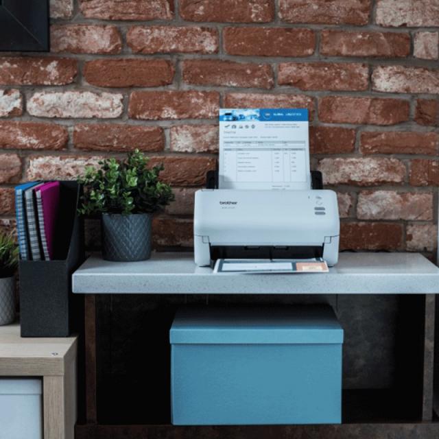 Brother - ADS-4100 escaner Escáner con alimentador automático de documentos (ADF) 600 x 600 DPI A4 Negro, Blanco