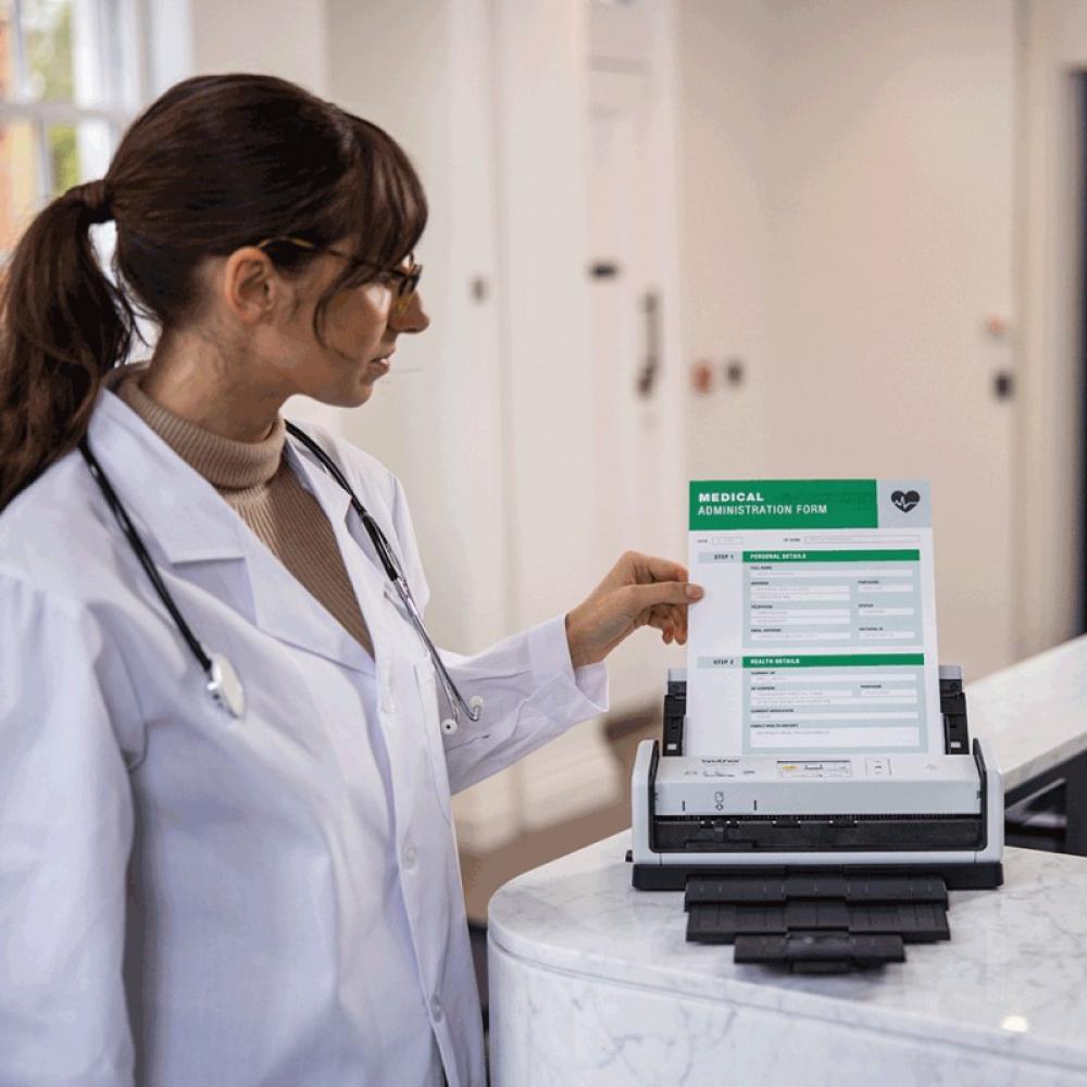 Brother - ADS-1800W Escáner con alimentador automático de documentos (ADF) 1200 x 1200 DPI A4 Blanco