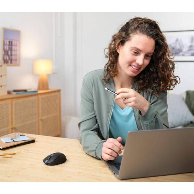 Trust - Ozaa ratón Oficina mano derecha RF Wireless + Bluetooth Óptico 3200 DPI - 24819